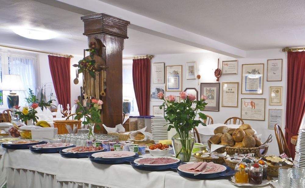 Hotel Goldener Sternen Konstanz Dış mekan fotoğraf