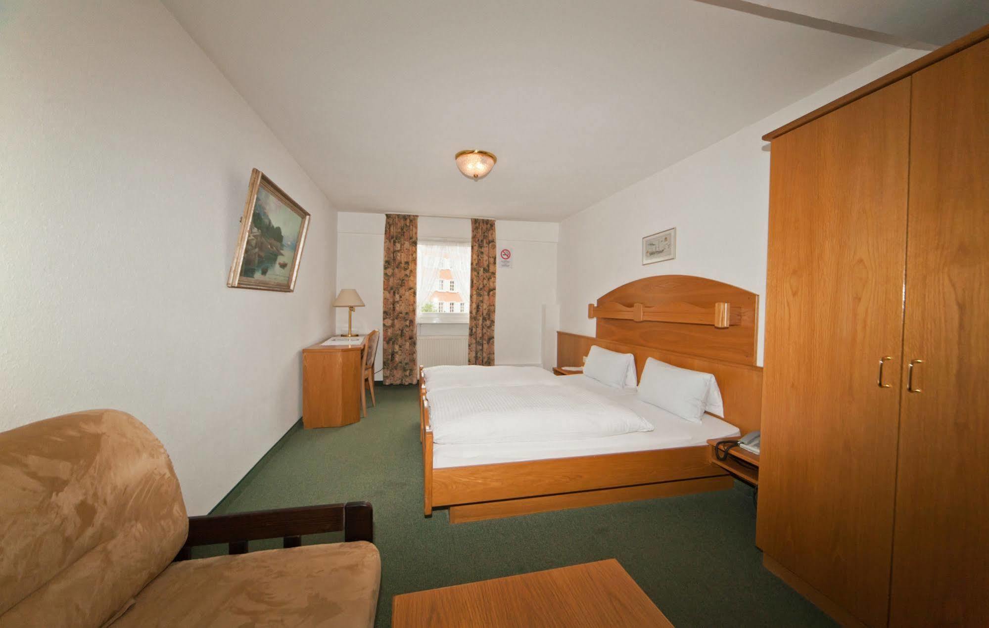 Hotel Goldener Sternen Konstanz Dış mekan fotoğraf